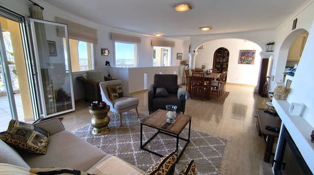 3 sovrum Villa till salu i La Xara - La Sella, Dénia med pool - 675 000 € (Ref: 9623177)