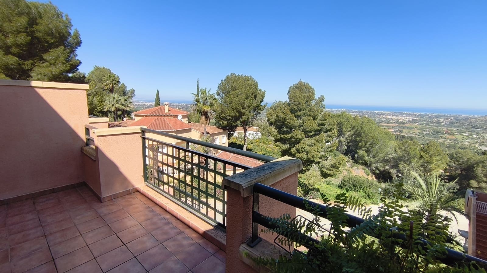 2 quarto Apartamento para venda em Denia com piscina garagem - 220 000 € (Ref: 9679185)