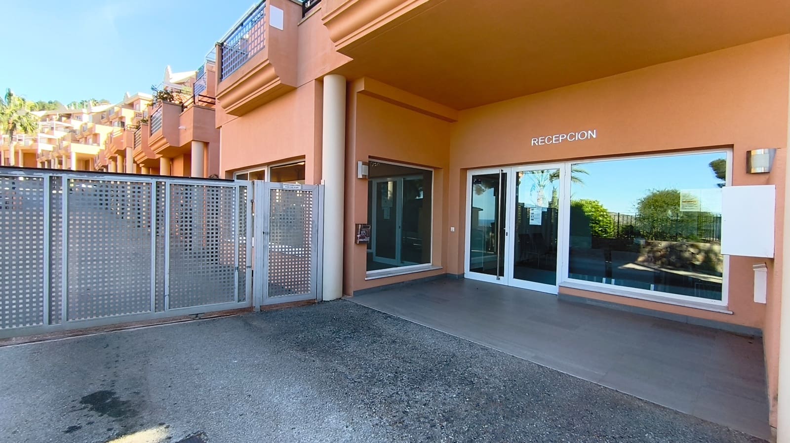 2 Zimmer Apartment zu verkaufen in Denia mit Pool - 249.000 € (Ref: 9687588)