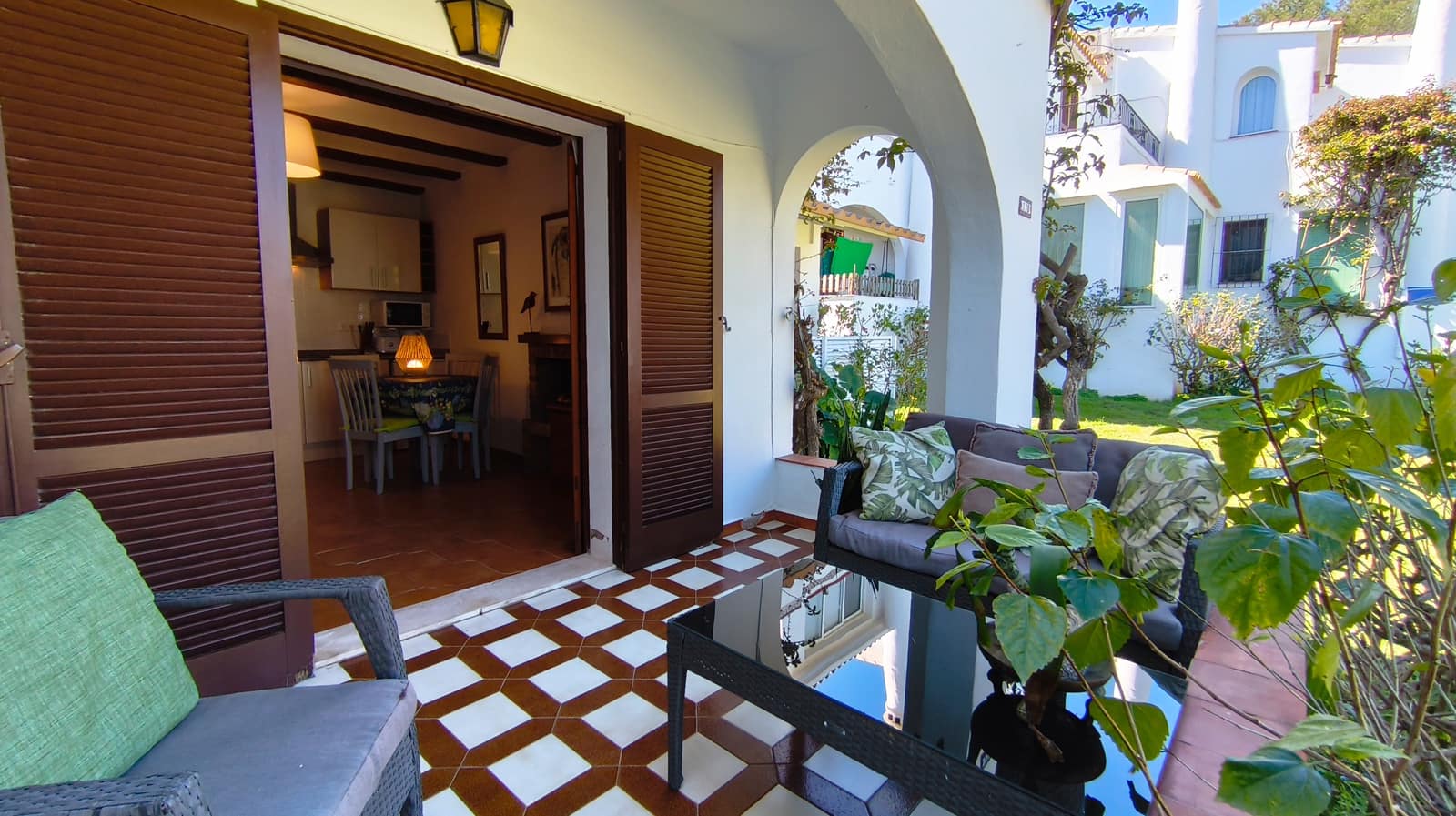 1 slaapkamer Appartement te koop in Denia met zwembad garage - € 155.000 (Ref: 9736039)