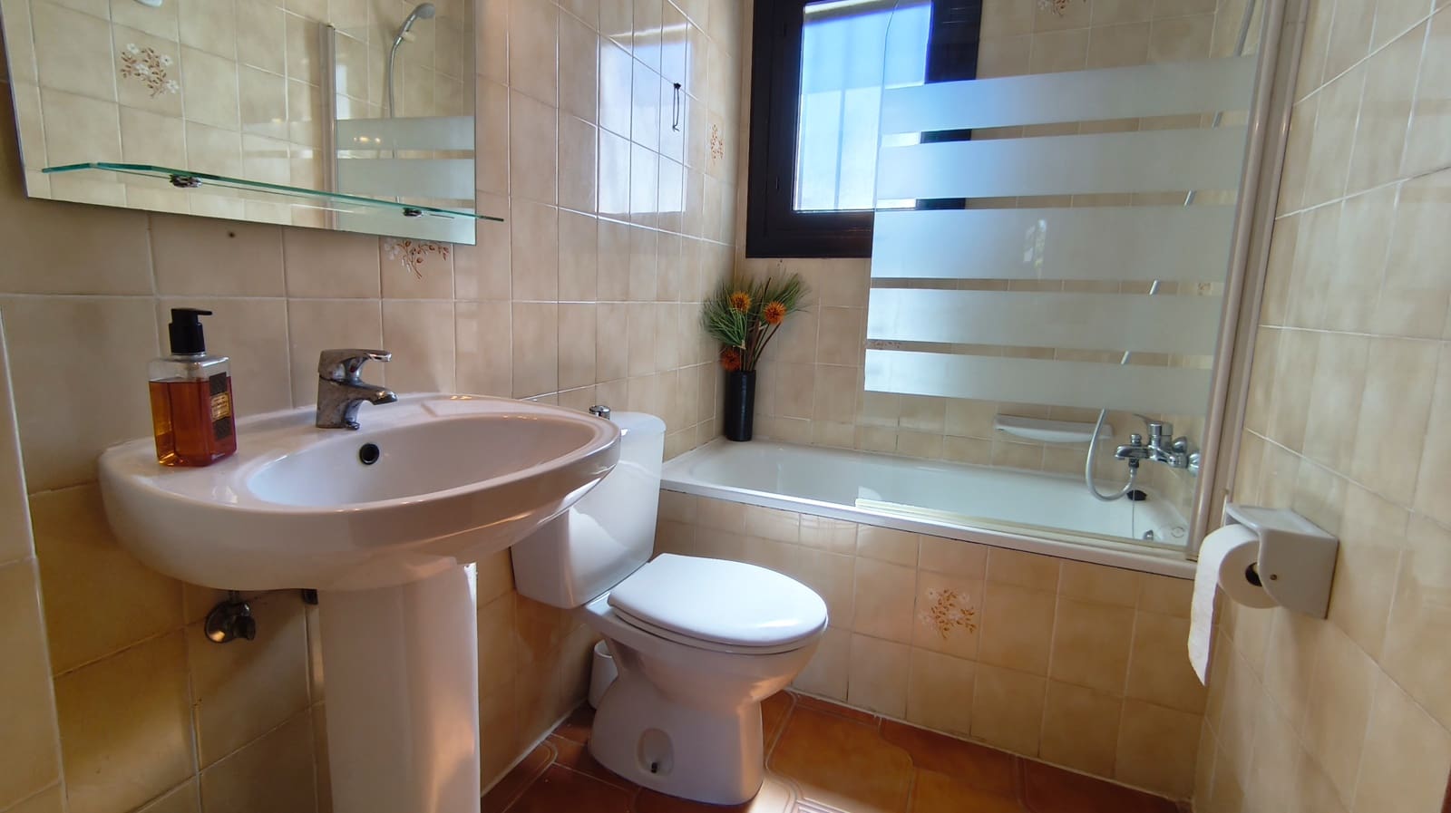 1 slaapkamer Appartement te koop in Denia met zwembad garage - € 155.000 (Ref: 9736039)