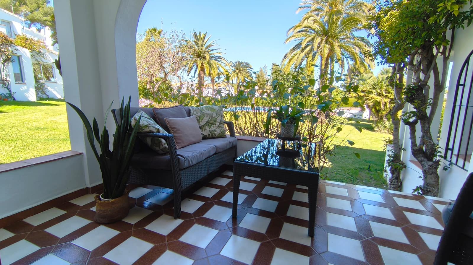 1 slaapkamer Appartement te koop in Denia met zwembad garage - € 155.000 (Ref: 9736039)