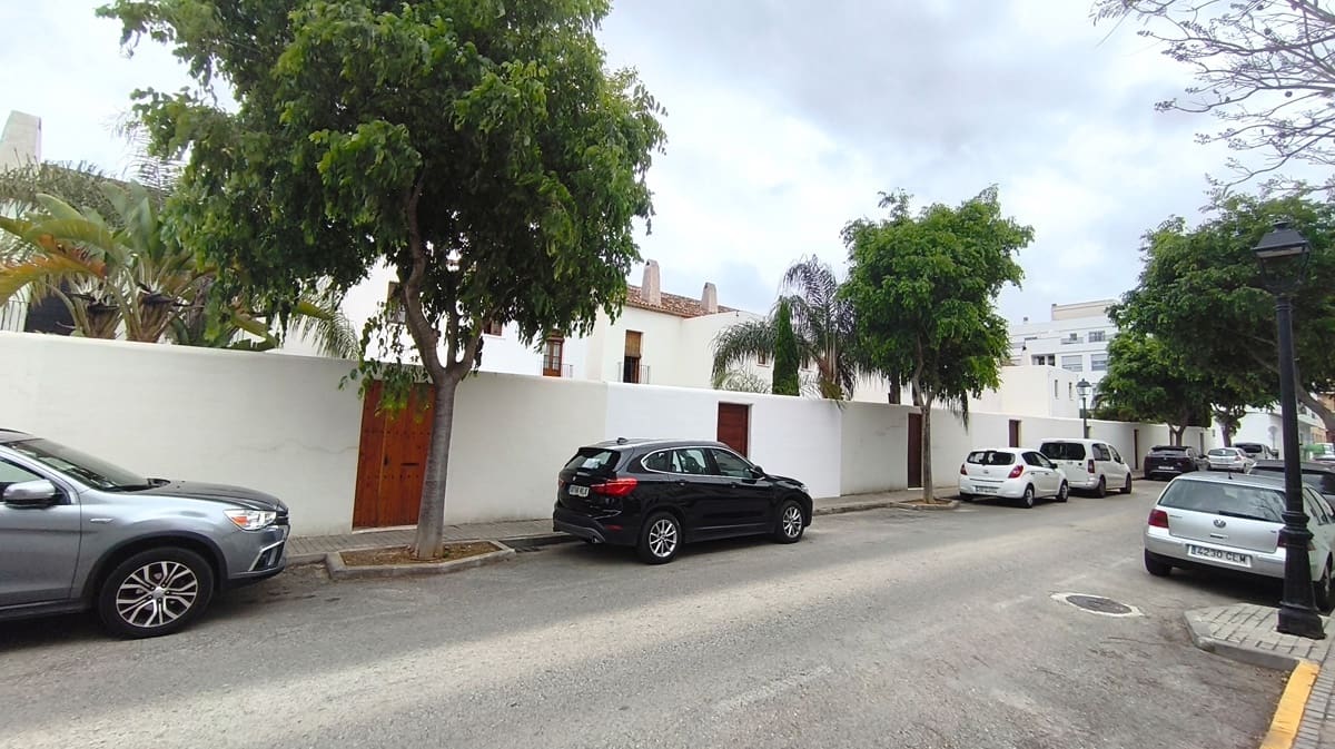 4 chambre Maison de Ville à vendre à La Xara avec piscine garage - 525 000 € (Ref: 9820871)