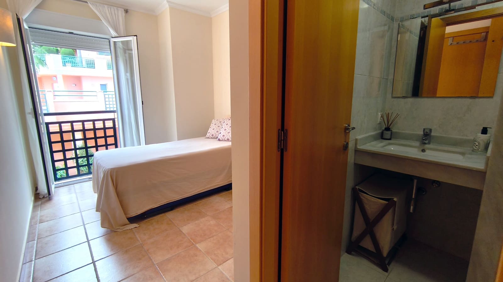 2 soverom Penthouse til salgs i Denia med svømmebasseng garasje - € 240 000 (Ref: 9832210)