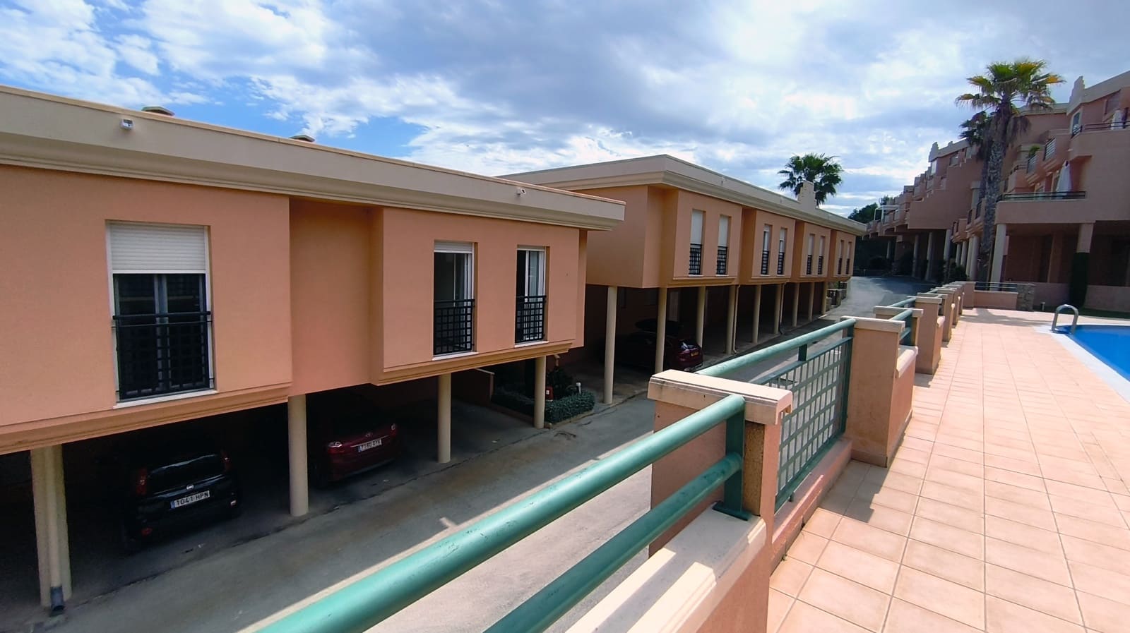 2 soverom Penthouse til salgs i Denia med svømmebasseng garasje - € 240 000 (Ref: 9832210)