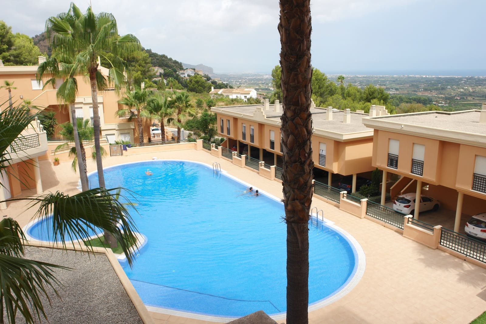 2 soverom Penthouse til salgs i Denia med svømmebasseng garasje - € 240 000 (Ref: 9832210)