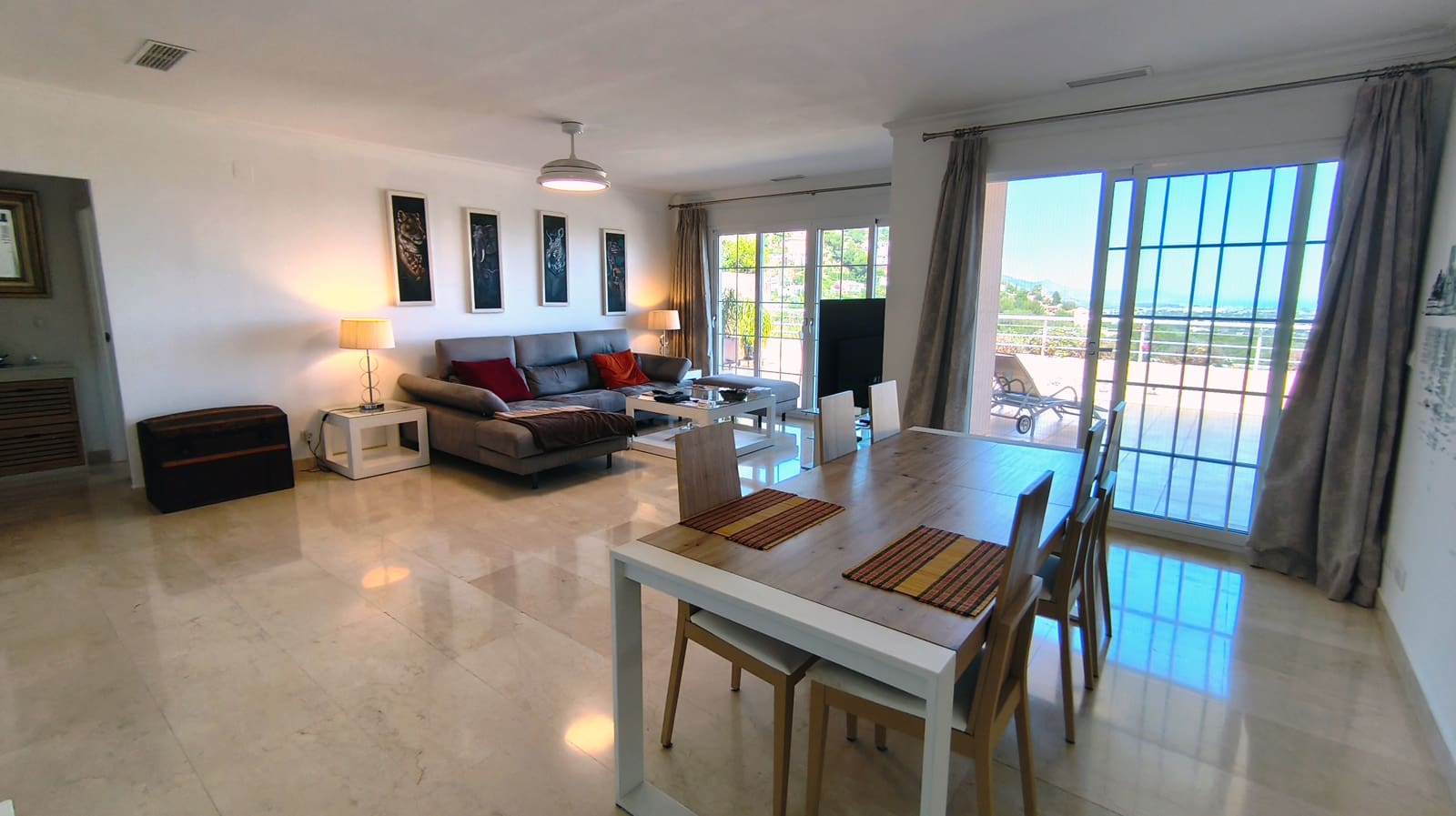 3 bedroom Apartment for sale in Denia with pool garage - € 550,000 (Ref: 9865887)