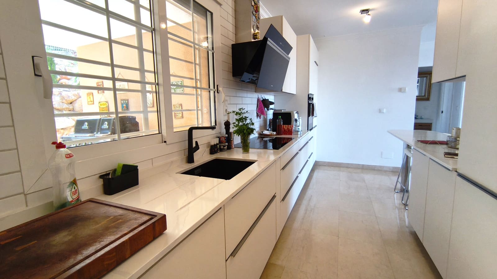 3 bedroom Apartment for sale in Denia with pool garage - € 550,000 (Ref: 9865887)