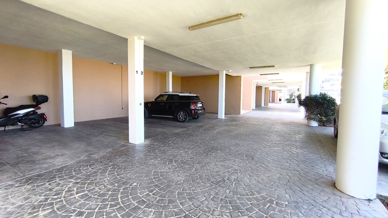 3 bedroom Apartment for sale in Denia with pool garage - € 550,000 (Ref: 9865887)