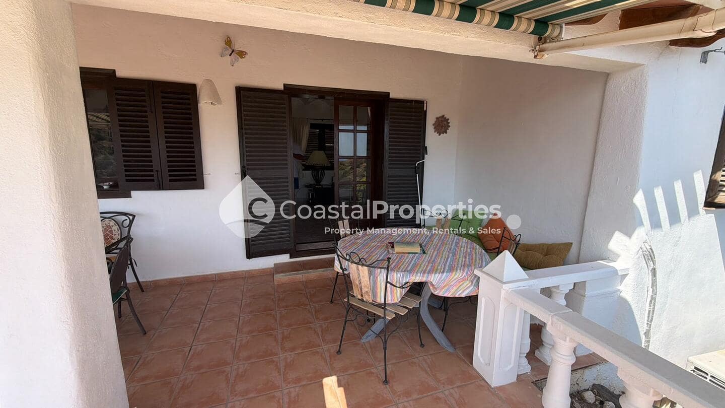 3 Zimmer Villa zu verkaufen in La Parata mit Pool - 550.000 € (Ref: 10073332)
