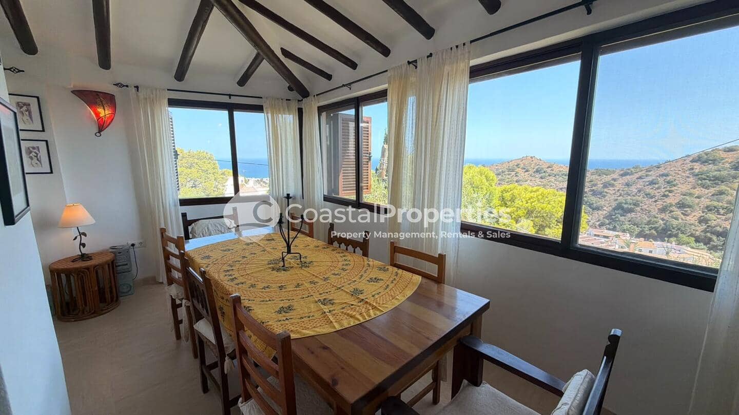 3 Zimmer Villa zu verkaufen in La Parata mit Pool - 550.000 € (Ref: 10073332)