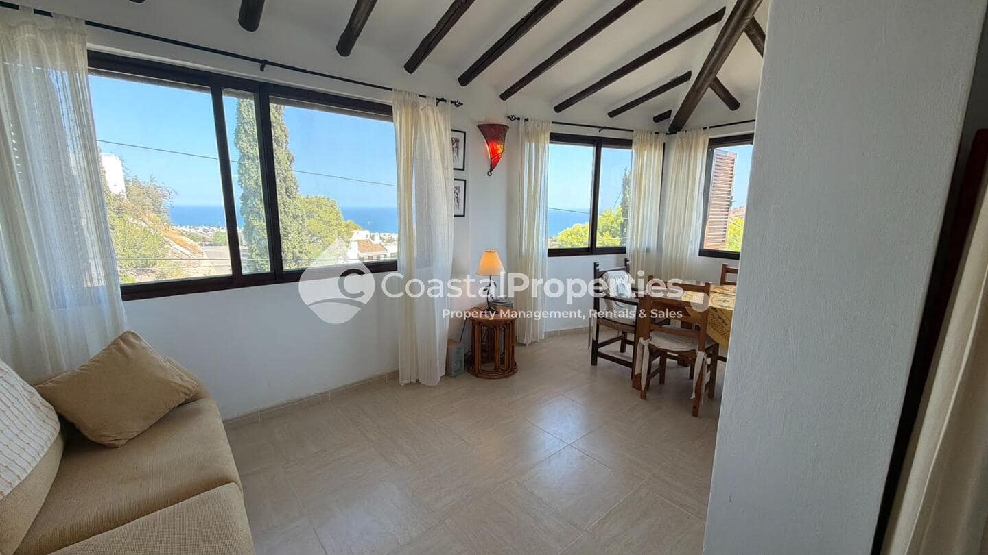 3 Zimmer Villa zu verkaufen in La Parata mit Pool - 550.000 € (Ref: 10073332)