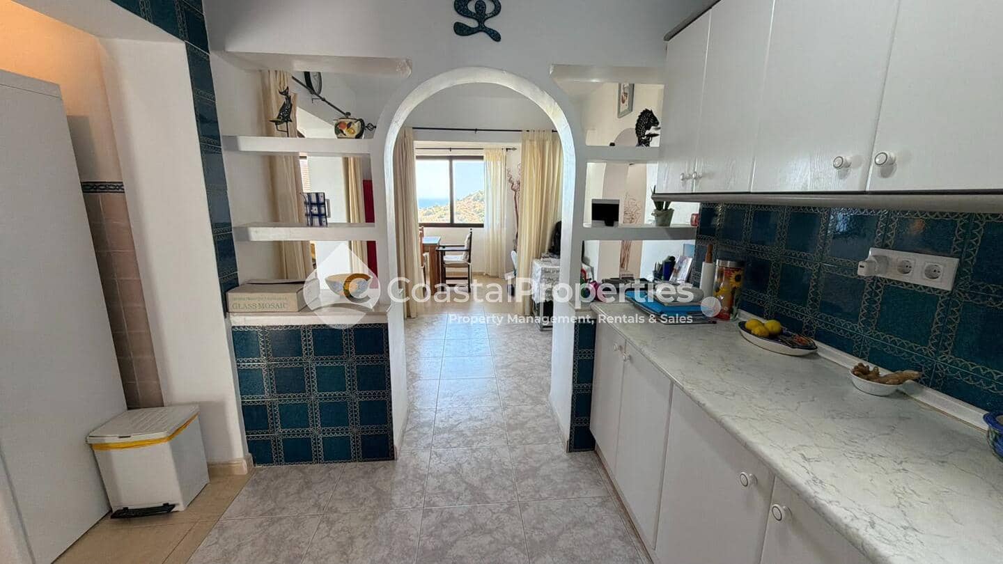 3 Zimmer Villa zu verkaufen in La Parata mit Pool - 550.000 € (Ref: 10073332)