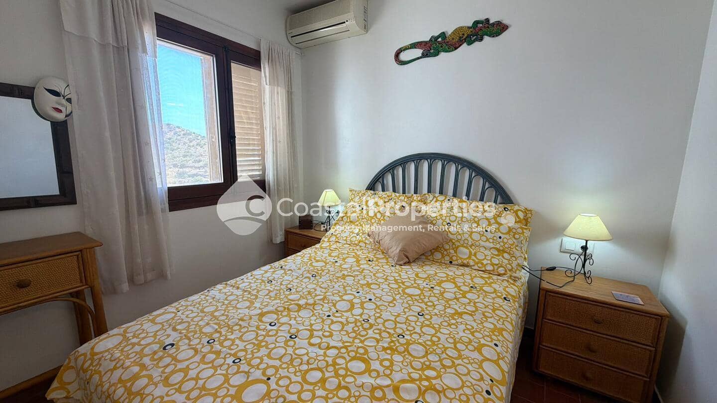 3 Zimmer Villa zu verkaufen in La Parata mit Pool - 550.000 € (Ref: 10073332)