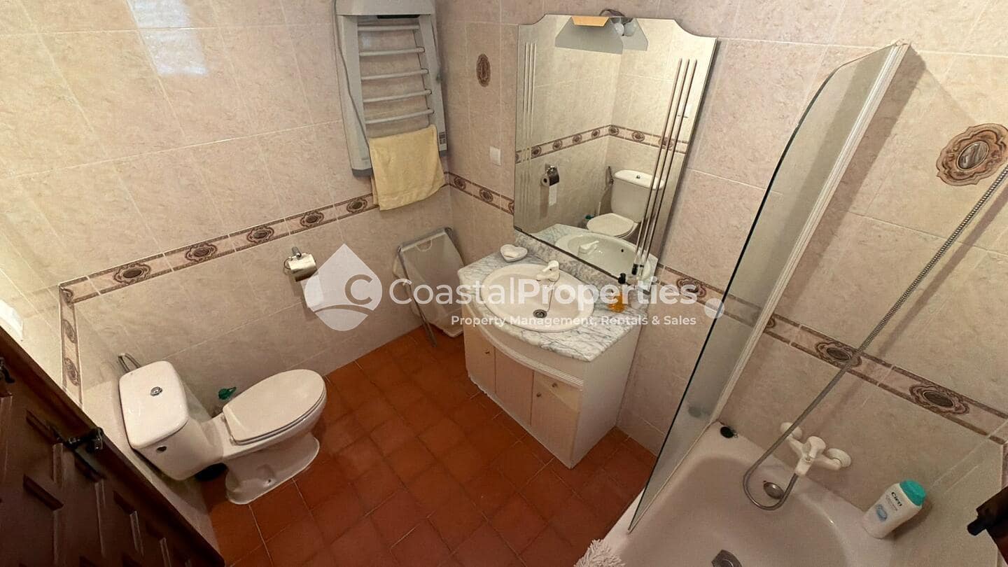 3 Zimmer Villa zu verkaufen in La Parata mit Pool - 550.000 € (Ref: 10073332)