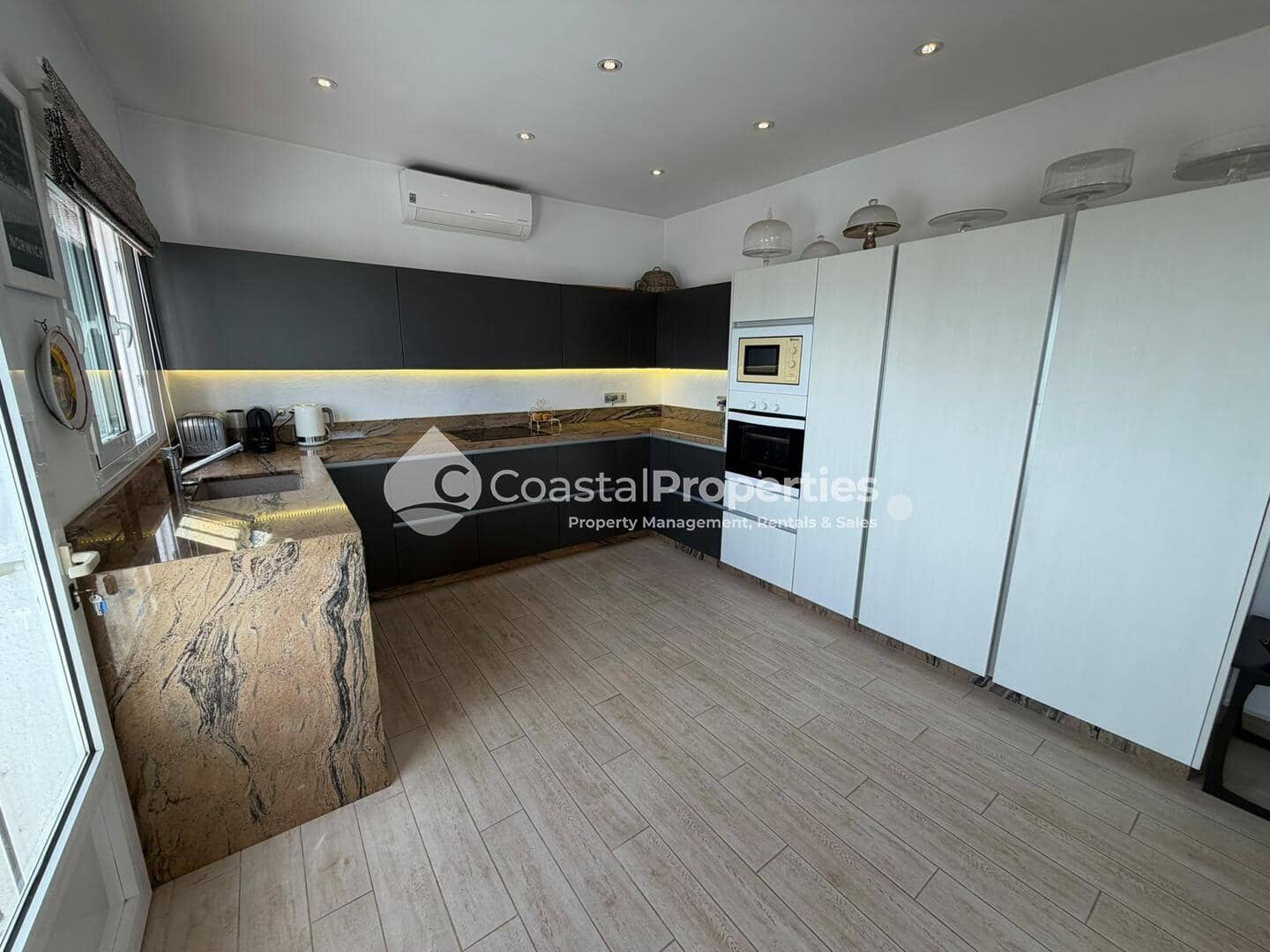 4 sypialnia Willa na sprzedaż w Mojacar z basenem - 950 000 € (Ref: 10136403)