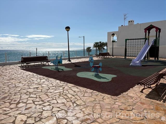 Appartement de 2 chambres de location de vacances à Mojácar avec piscine garage - 151 € (Ref: 5244487)