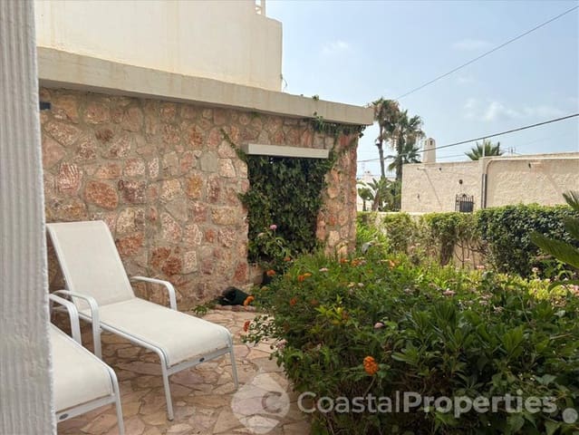Appartement de 2 chambres de location de vacances à Mojácar avec piscine garage - 151 € (Ref: 5244487)