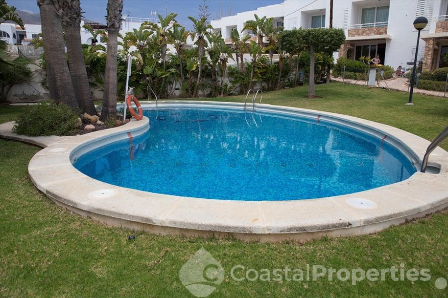   2 soveværelse   ferieLejlighed i Turre   med   swimmingpool  garage  - € 151 (Ref: 5244487)