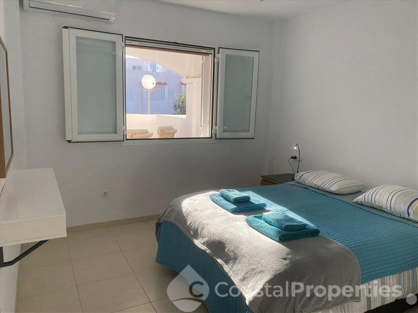 2 bedroom Apartment for holiday rental in Turre with pool - € 819 (Ref: 5244512)