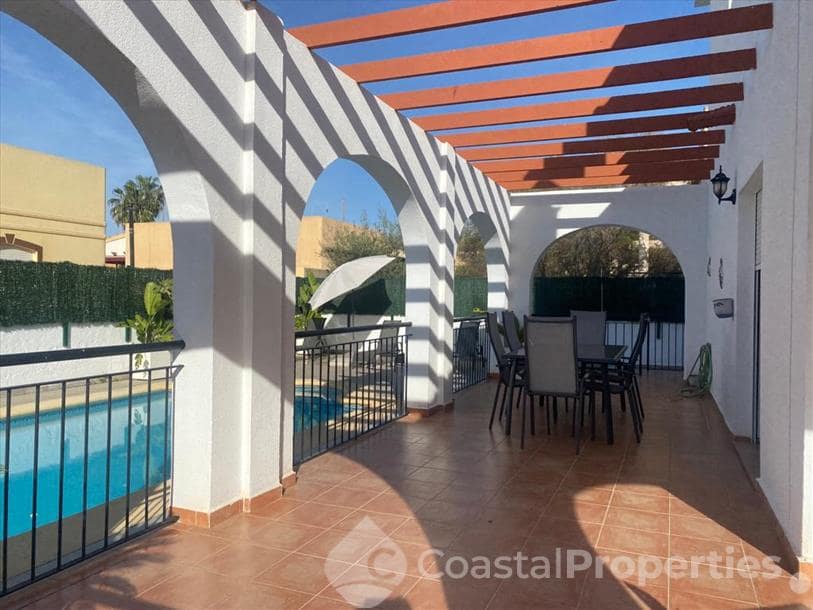 3 sovrum Villa för semesterbostäder i Turre med pool garage - 1 169 € (Ref: 6761248)