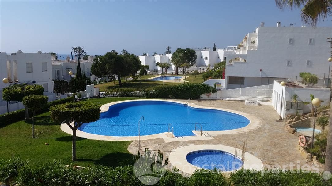Appartement de 3 chambres de location de vacances à Mojacar avec piscine garage - 1 169 € (Ref: 6951078)