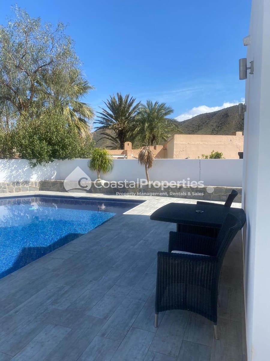 3 bedroom Villa for sale in El Cortijo Grande with pool garage - € 270,000 (Ref: 8318798)