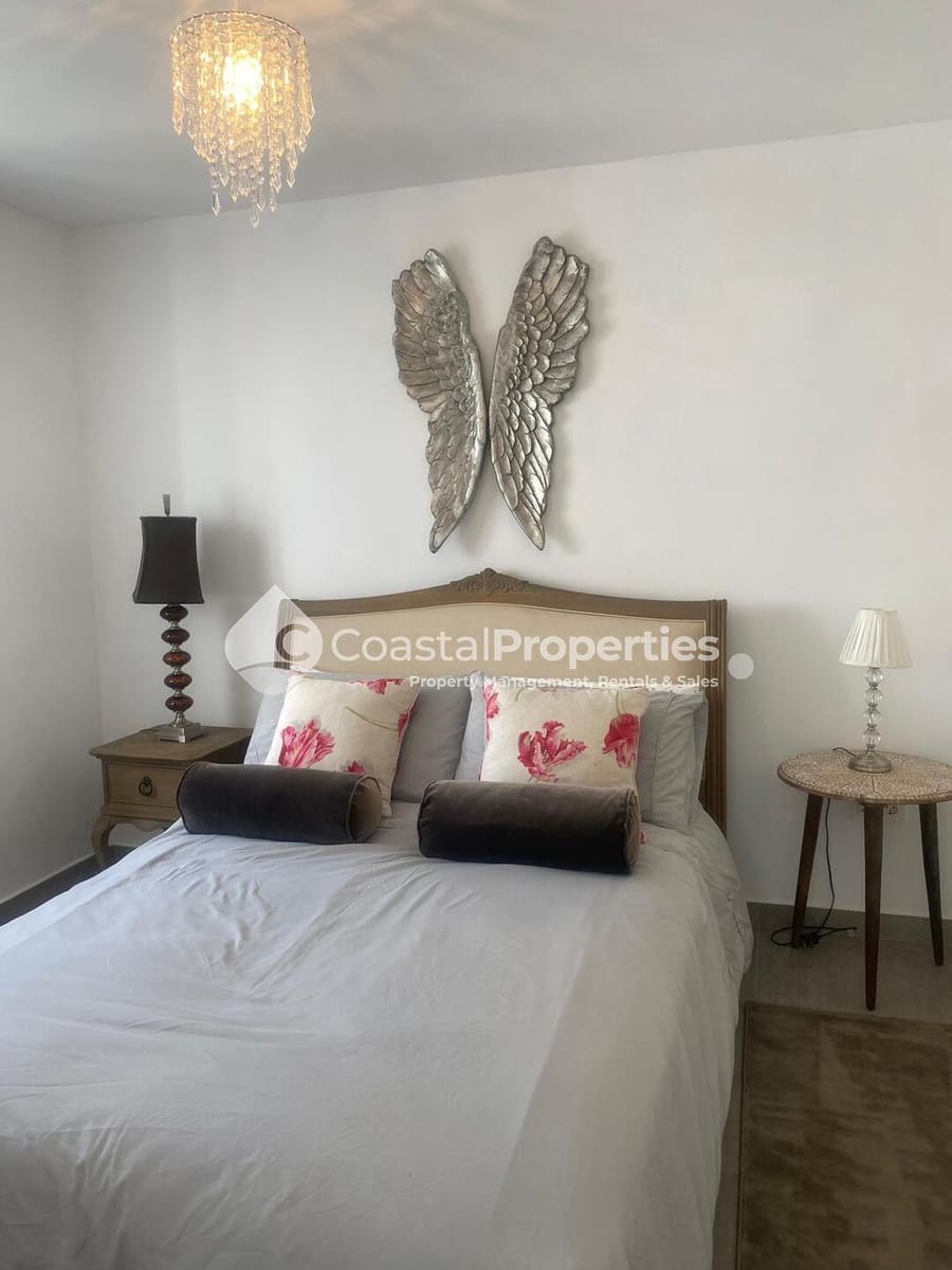 3 bedroom Villa for sale in El Cortijo Grande with pool garage - € 270,000 (Ref: 8318798)