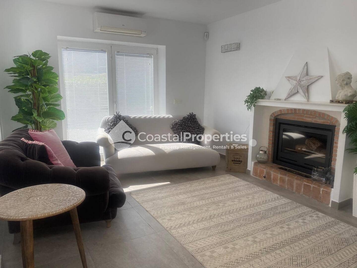 3 bedroom Villa for sale in El Cortijo Grande with pool garage - € 270,000 (Ref: 8318798)
