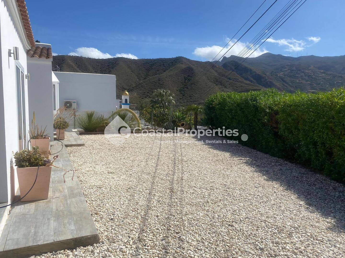3 bedroom Villa for sale in El Cortijo Grande with pool garage - € 270,000 (Ref: 8318798)