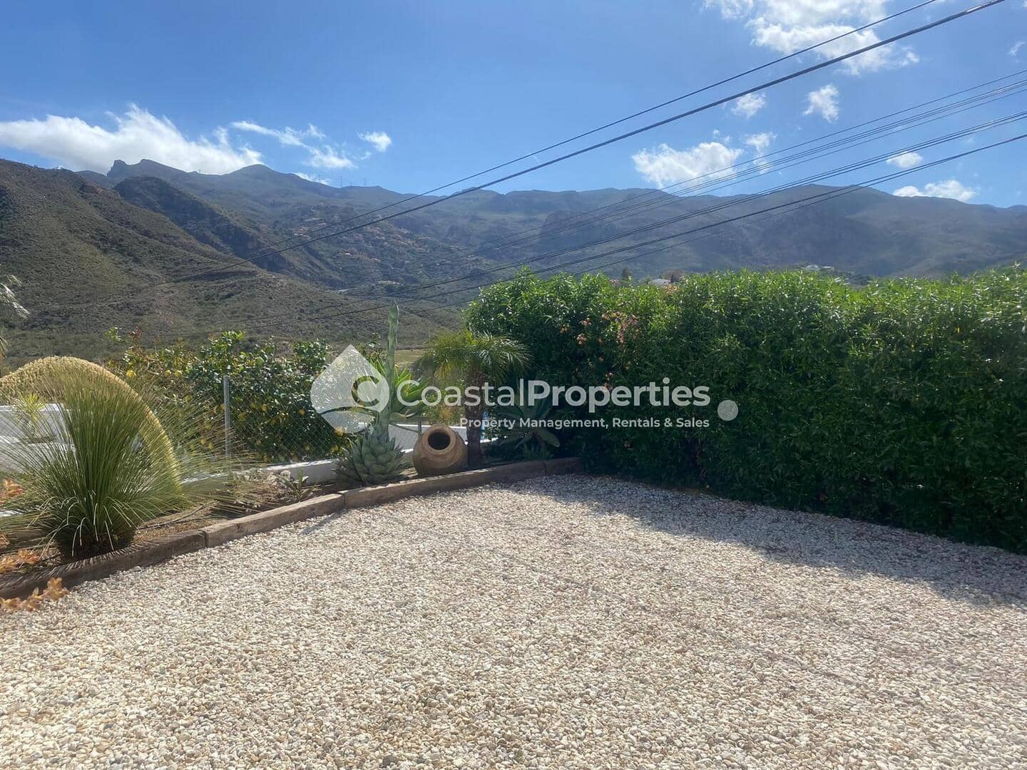 3 bedroom Villa for sale in El Cortijo Grande with pool garage - € 270,000 (Ref: 8318798)
