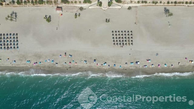 2 makuuhuone Huoneisto lomavuokrausta paikassa Mojácar mukana uima-altaan 
autotalli - 1 050 € (Ref: 8589461)