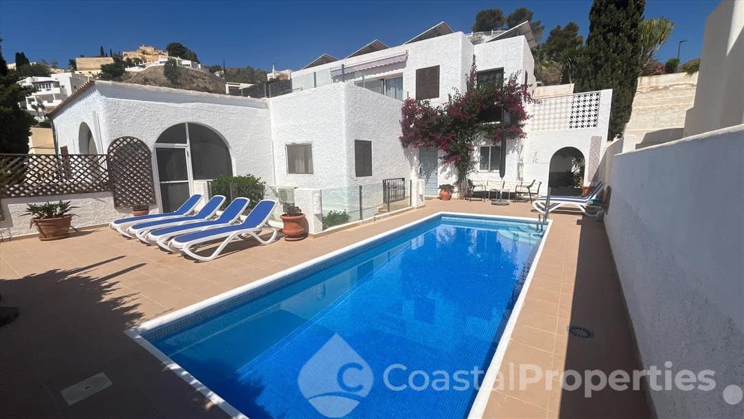 4 Zimmer Ferienvilla in Mojacar mit Pool Garage - 1.575 € (Ref: 8589479)