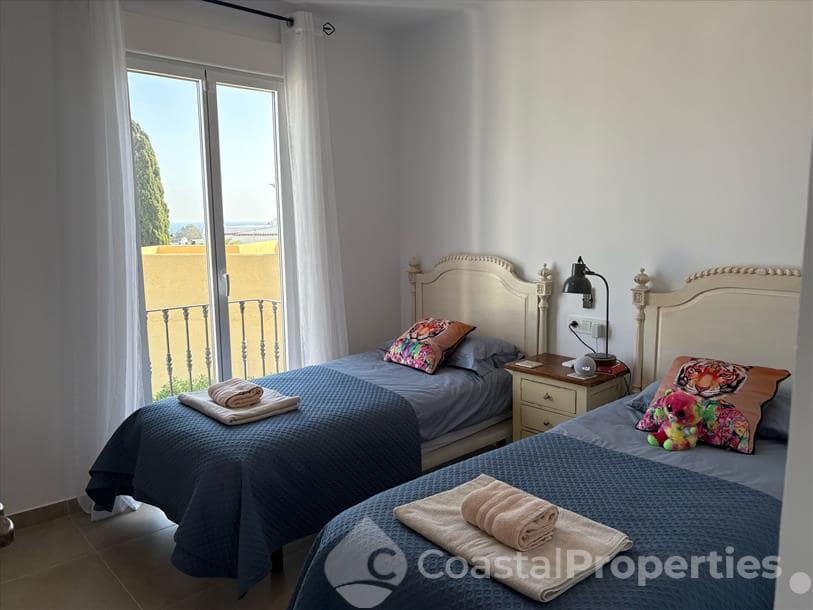   3 soveværelse   ferieVilla i Turre   med   swimmingpool   - € 1.400 (Ref: 8769054)