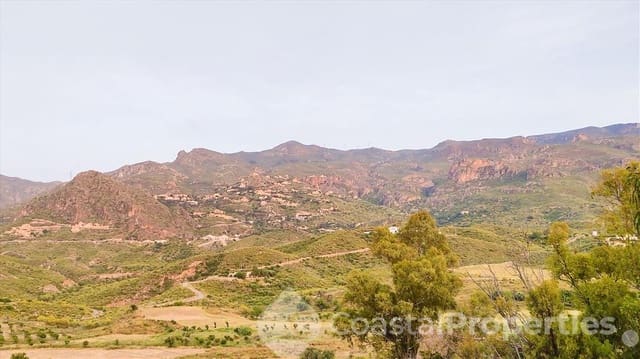 3 Zimmer Ferienvilla in Mojácar mit Pool Garage - 1.169 € (Ref: 8769487)