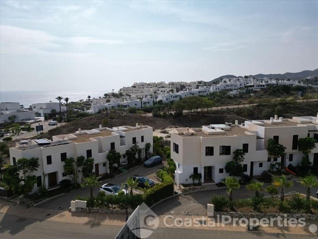 4 quarto Casa em Banda para arrendamento para férias em Mojácar com Garagem - 1 050 € (Ref: 8769493)