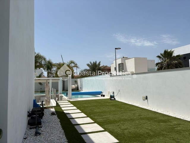 5 slaapkamer Villa te koop in Puerto Vera - Las Salinas, Vera met zwembad - € 1.250.000 (Ref: 8983325)