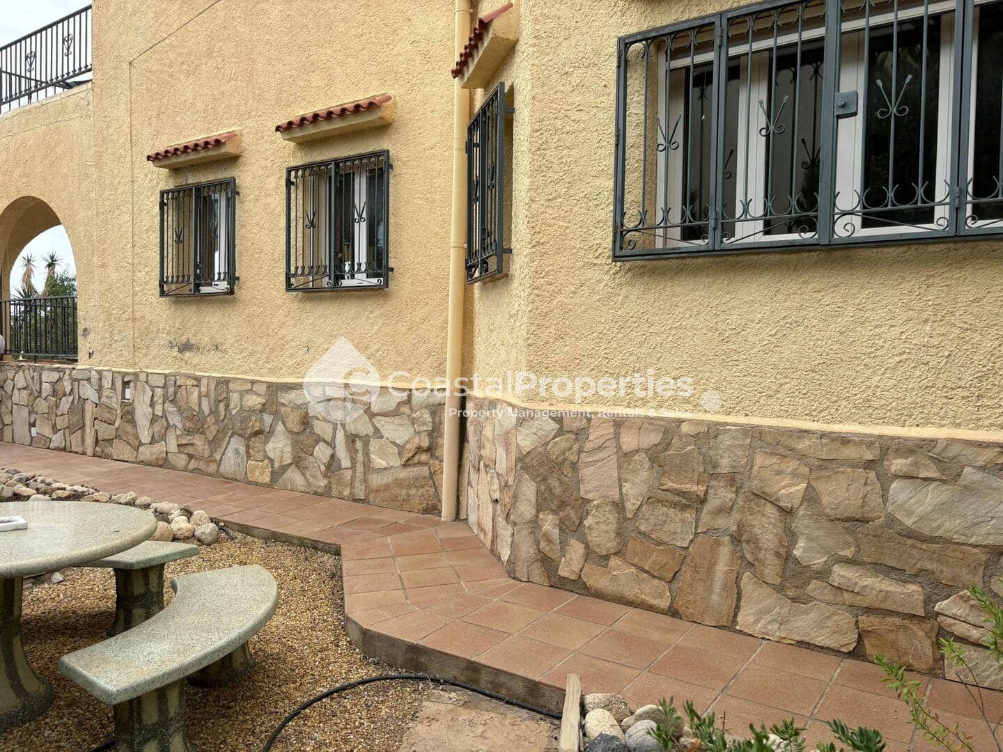 4 makuuhuone Huvila myytävänä paikassa Mojacar mukana uima-altaan - 725 000 € (Ref: 9125912)