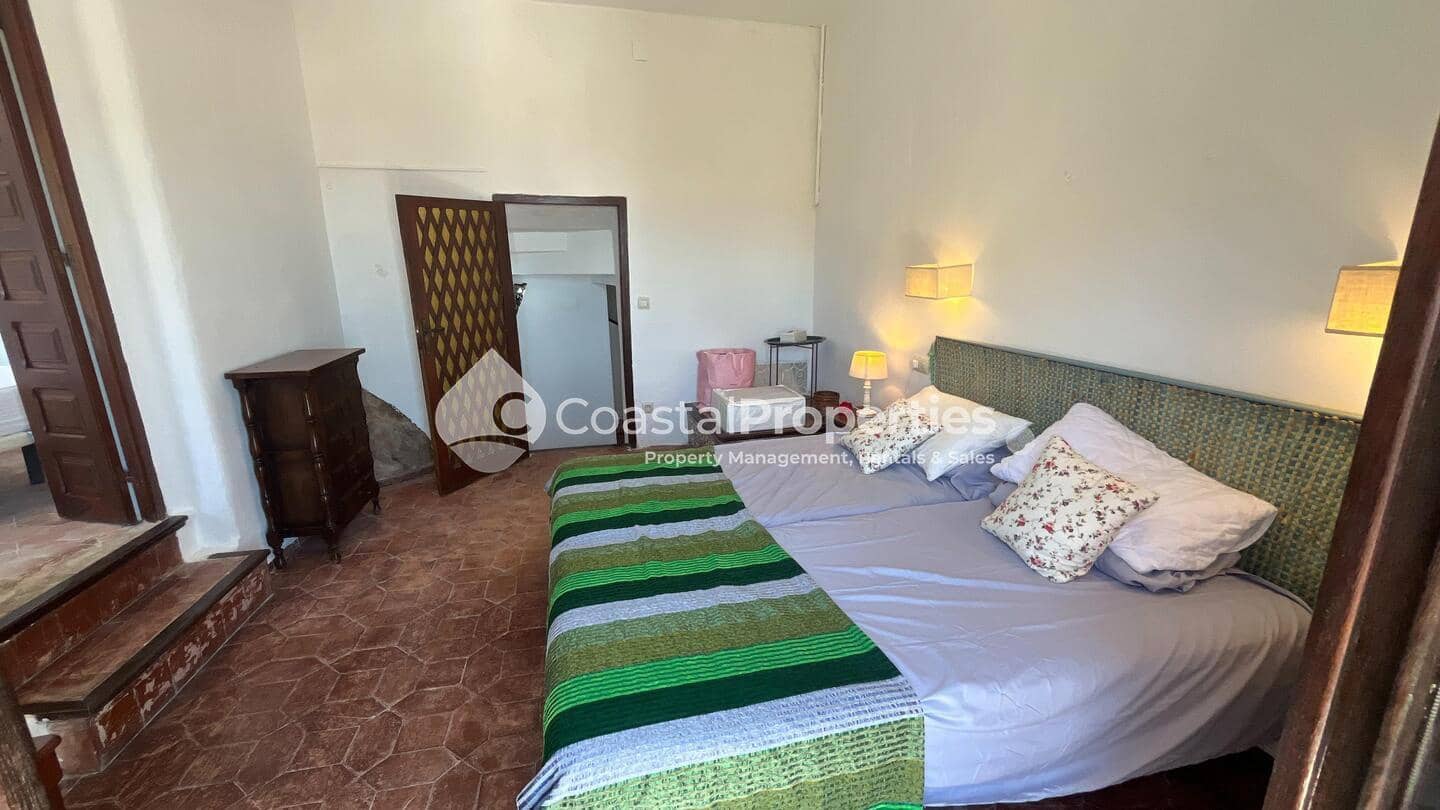 9 makuuhuone Omakotitalo myytävänä paikassa Mojacar - 350 000 € (Ref: 9449707)