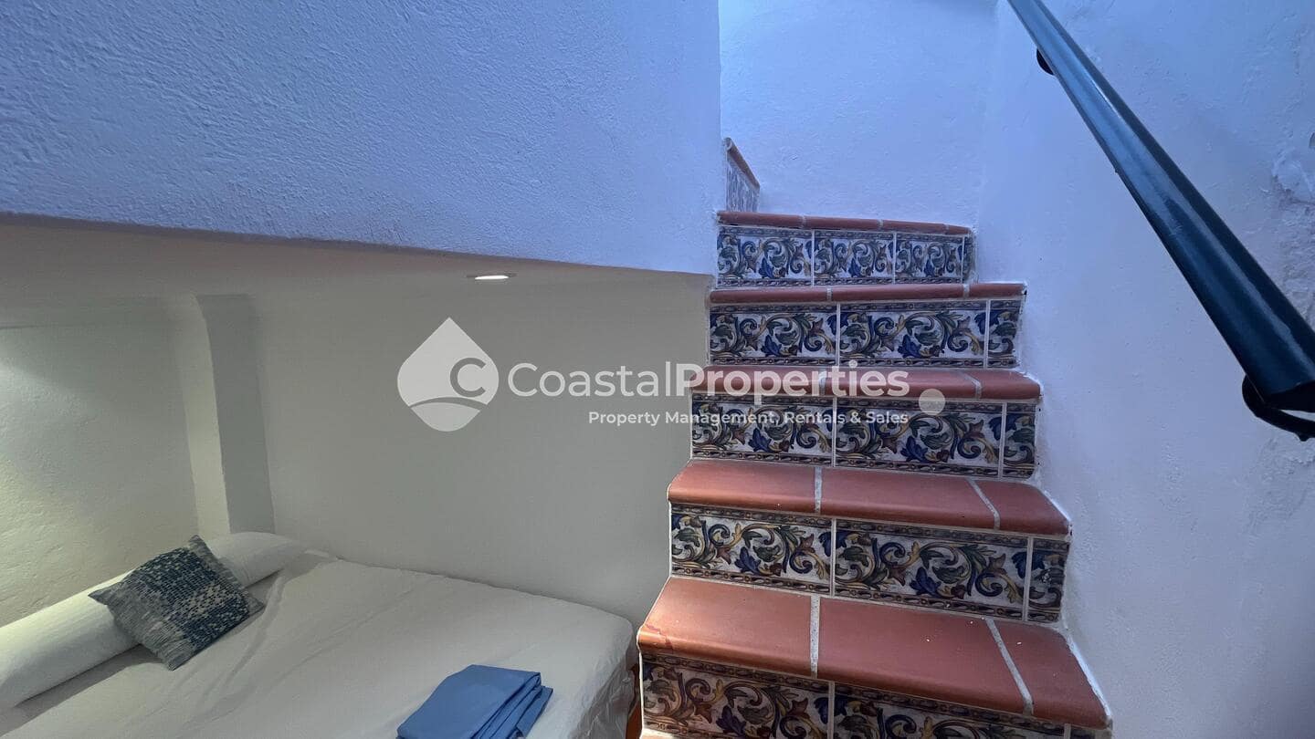 9 makuuhuone Omakotitalo myytävänä paikassa Mojacar - 350 000 € (Ref: 9449707)