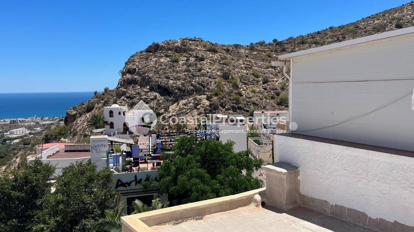 9 makuuhuone Omakotitalo myytävänä paikassa Mojacar - 350 000 € (Ref: 9449707)