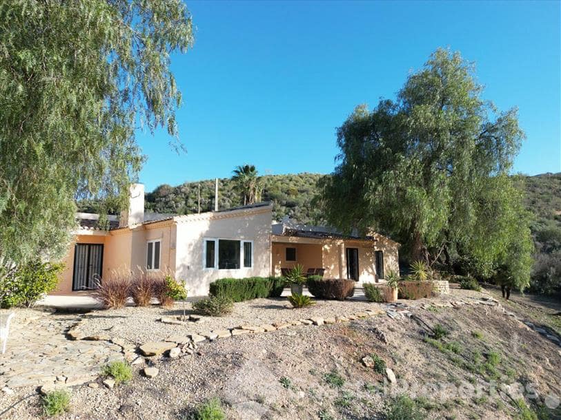 3 bedroom Villa for holiday rental in Mojacar with pool garage - € 1,400 (Ref: 9541984)