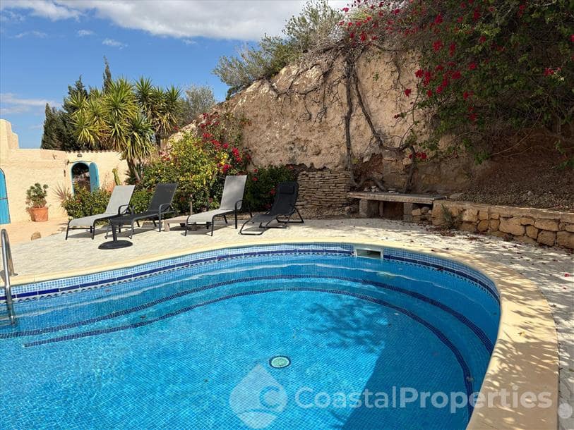 3 bedroom Villa for holiday rental in Mojacar with pool garage - € 1,400 (Ref: 9541984)
