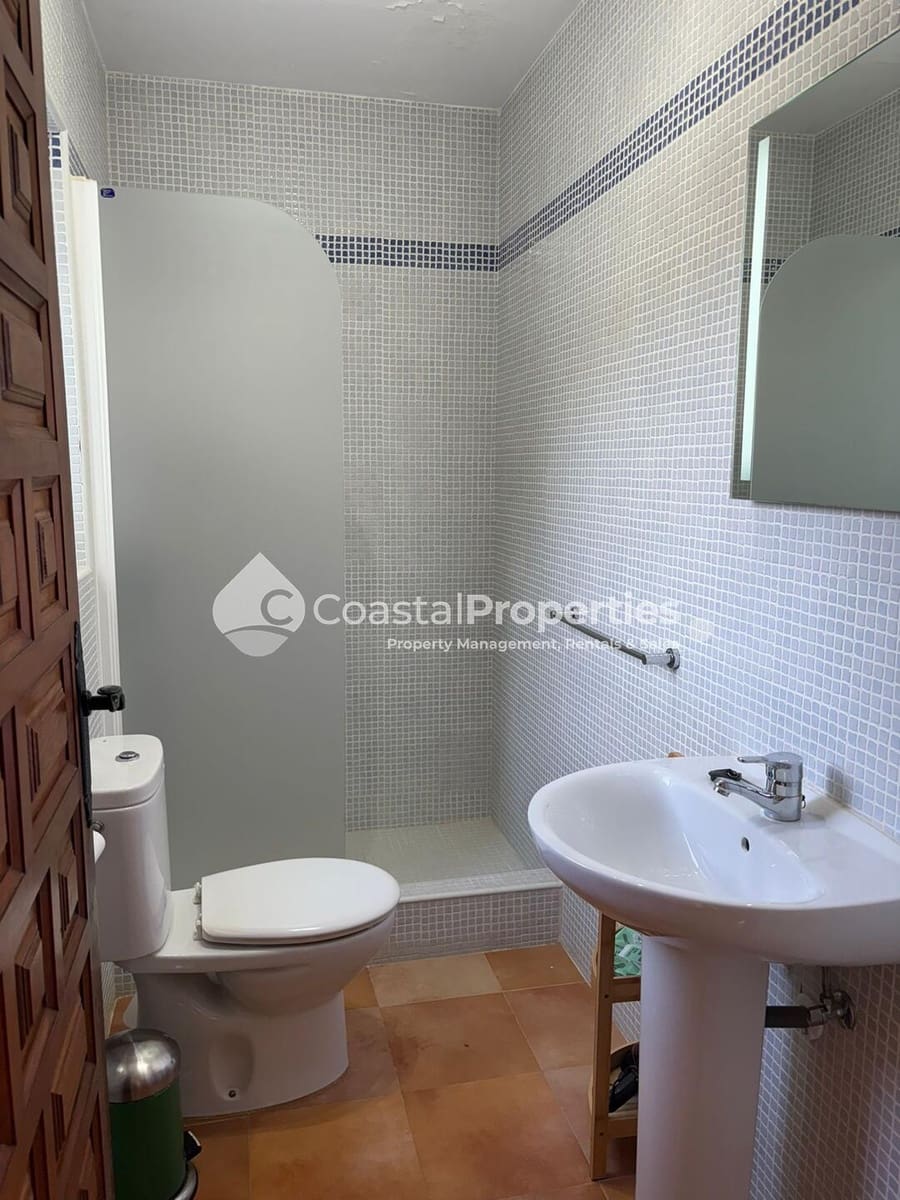 4 bedroom Villa for sale in Mojacar with pool - € 695,000 (Ref: 9834651)