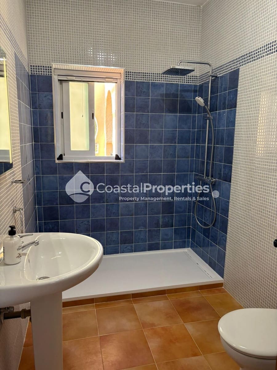 4 bedroom Villa for sale in Mojacar with pool - € 695,000 (Ref: 9834651)