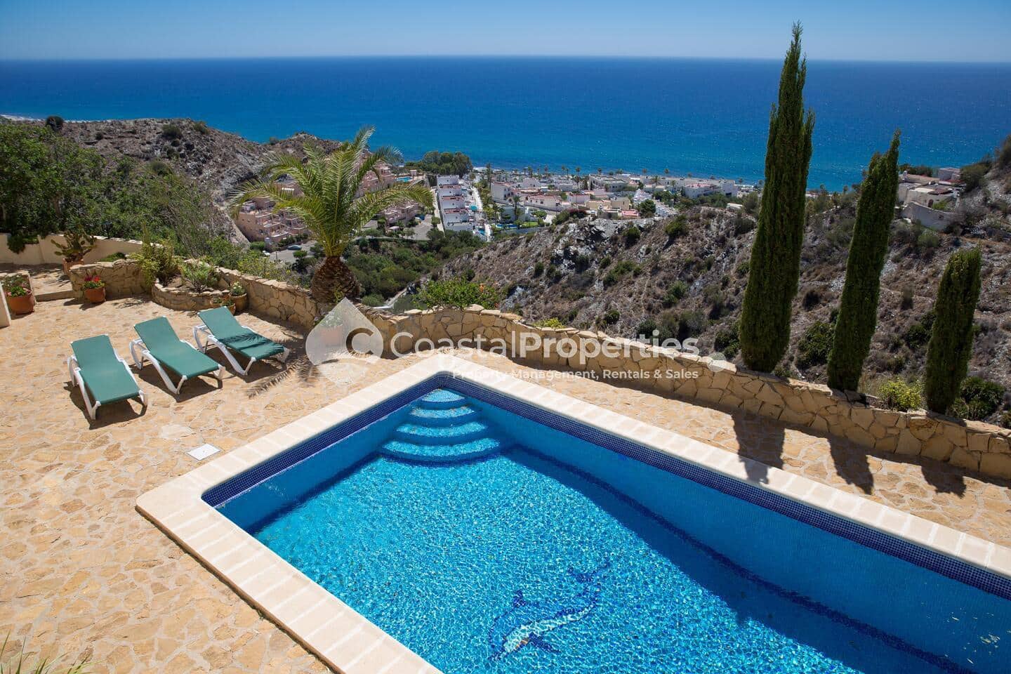 4 bedroom Villa for sale in Mojacar with pool - € 695,000 (Ref: 9834651)