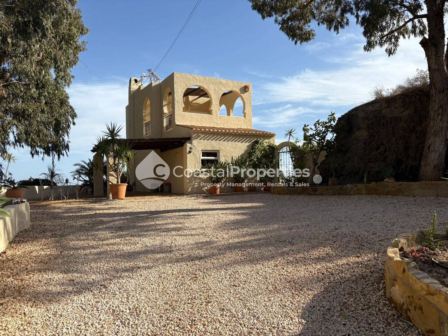 4 bedroom Villa for sale in Mojacar with pool - € 695,000 (Ref: 9834651)