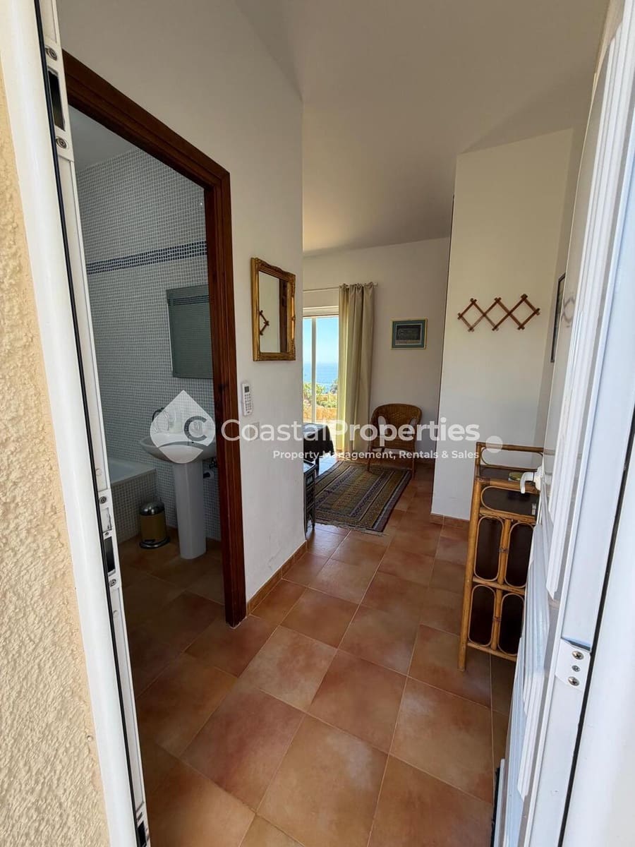 4 bedroom Villa for sale in Mojacar with pool garage - € 695,000 (Ref: 9834651)