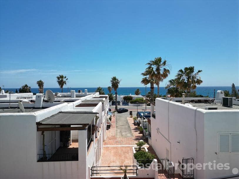 3 bedroom Apartment for holiday rental in Turre with pool - € 875 (Ref: 9848292)