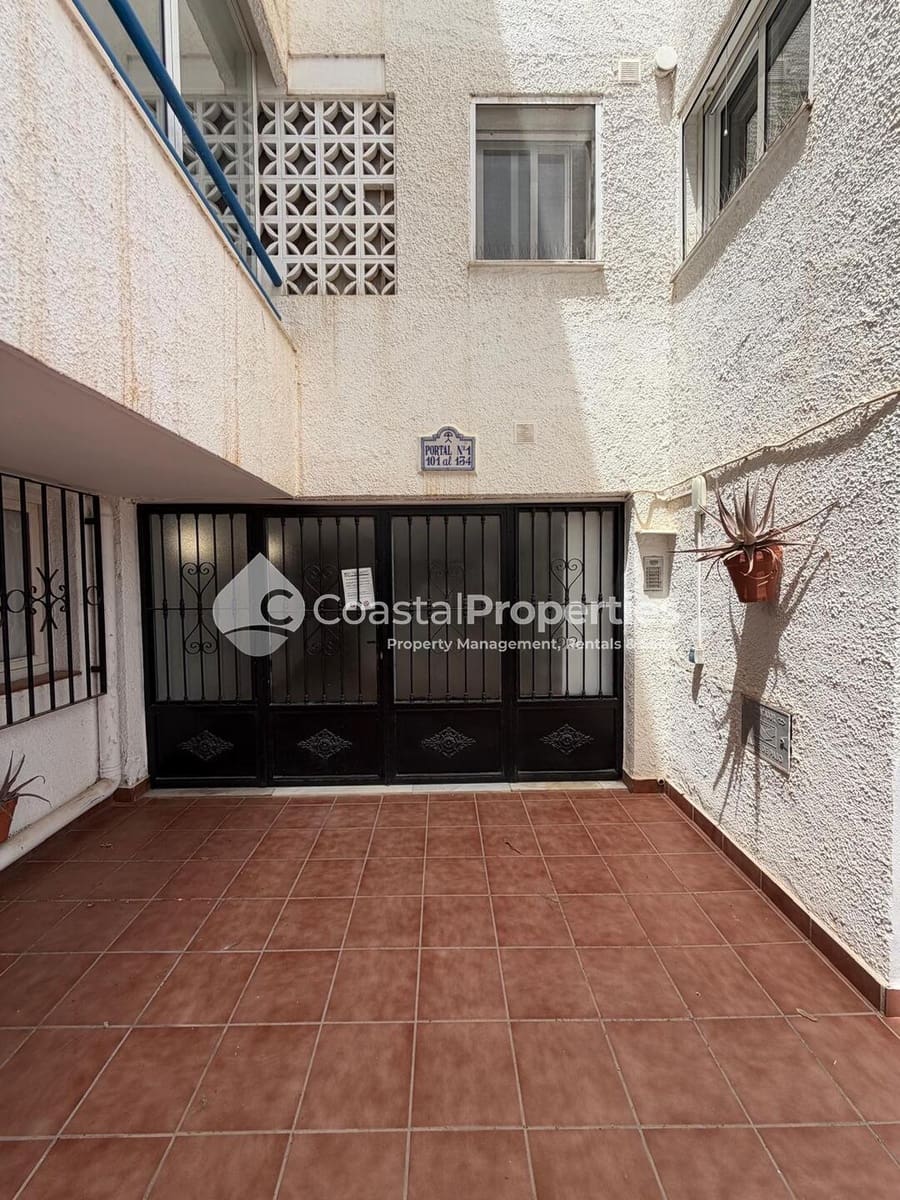 3 bedroom Apartment for rent in Mojacar with pool - € 900 (Ref: 9921063)